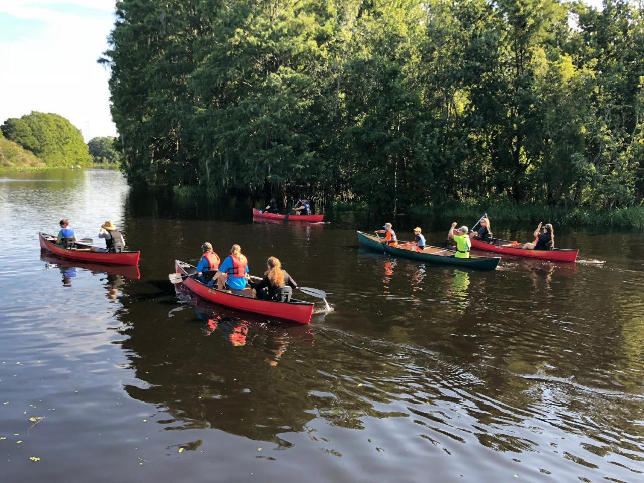 Camp Mack Lodge, Marina & Rv Resort Лейк Уелс Екстериор снимка